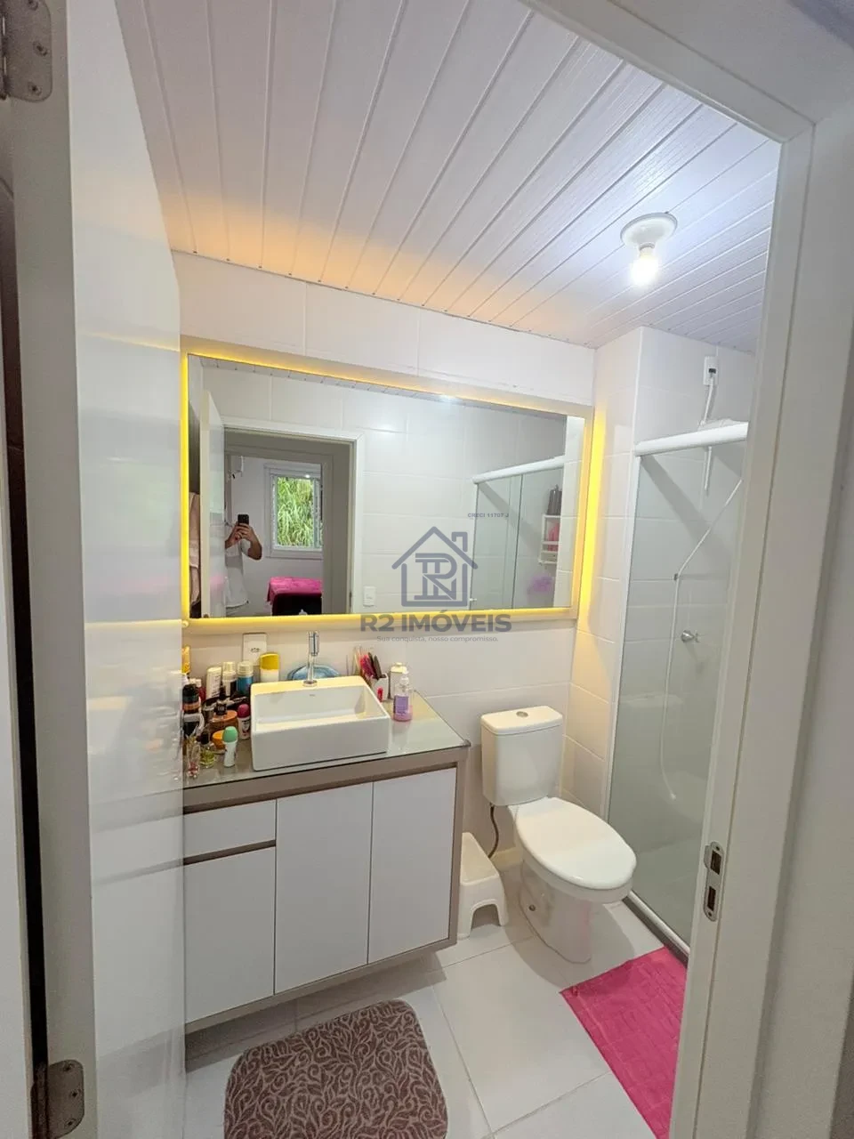 Imagens do imóveis LINDO APARTAMENTO SEMI MOBILIADO À VENDA NO PARQUE GUARANI